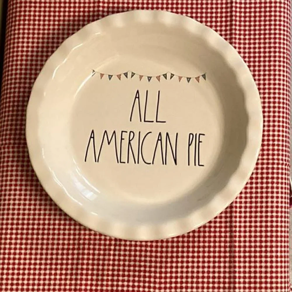 Rae Dunn ALL AMERICAN PIE Flags Ceramic Pie Dish